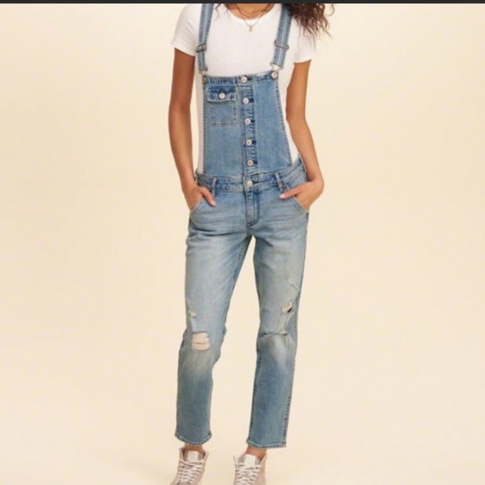 Hollister Blue Denim Distressed Boyfriend Overalls Size Small - Picture 2 of 7
